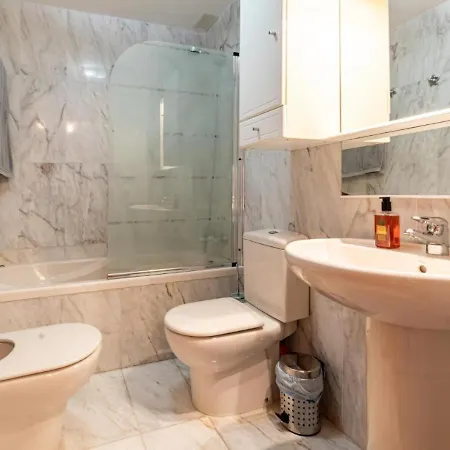Anayed Garden 1 Bedroom Appartamento *