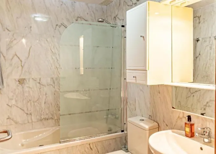 Anayed Garden 1 Bedroom דירה אדחה